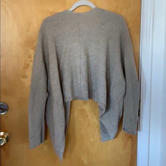 Brandy Melville Beige Cardigan - Picture 2 of 2